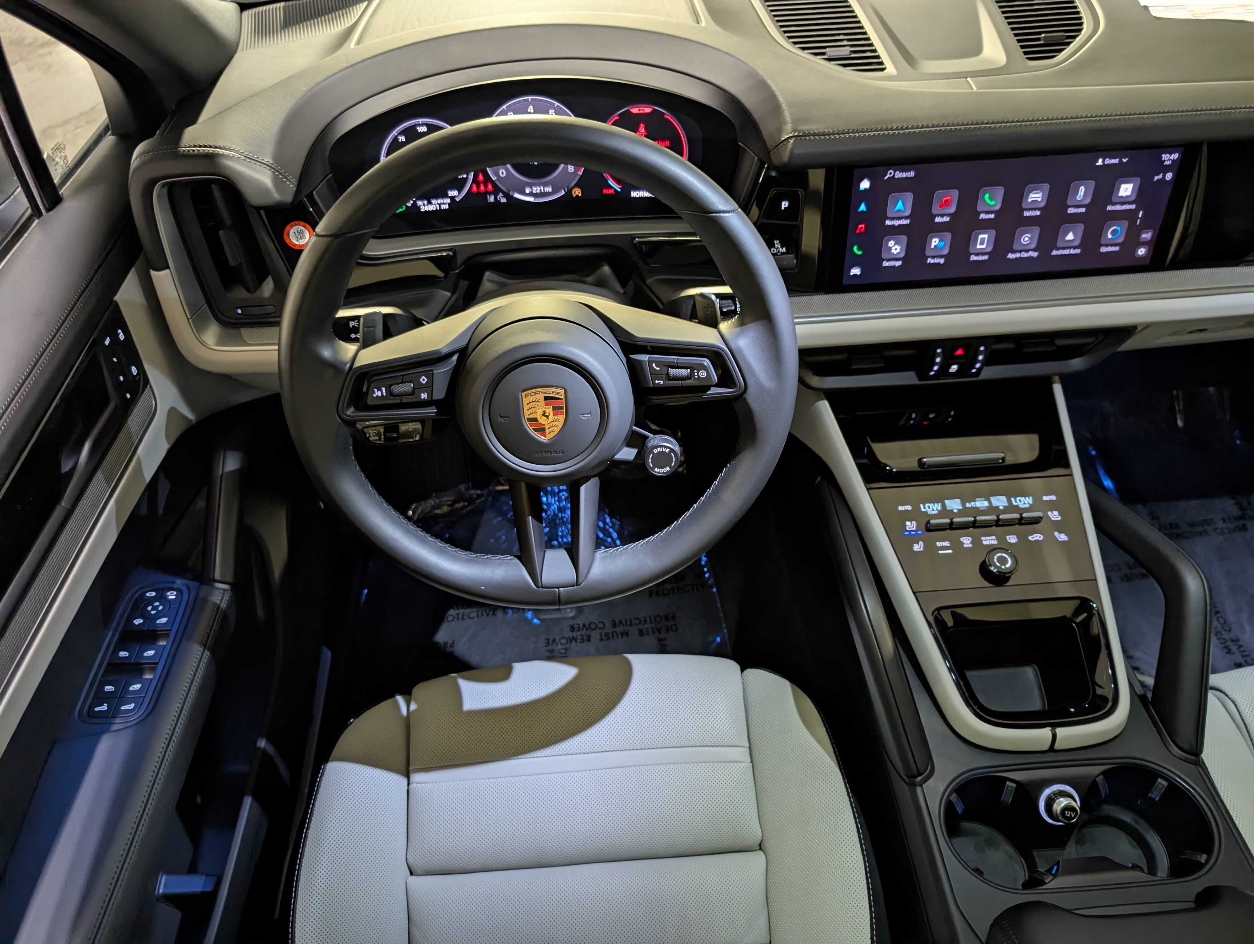 Certified 2025 Porsche Cayenne S AWD/4WD image 6