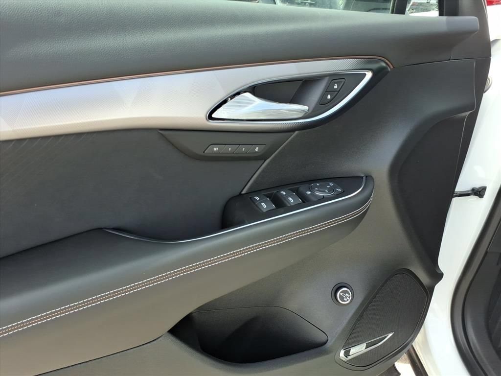 New 2026 Buick Envision Sport Touring AWD/4WD image 12