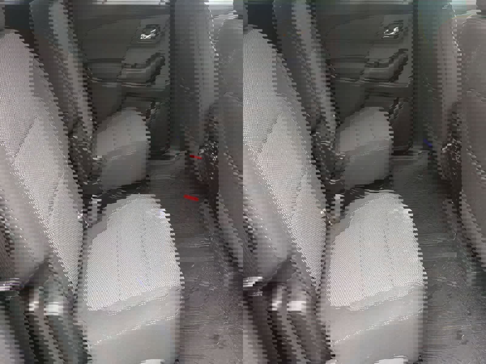 Used 2023 Chevrolet Traverse LT image 20