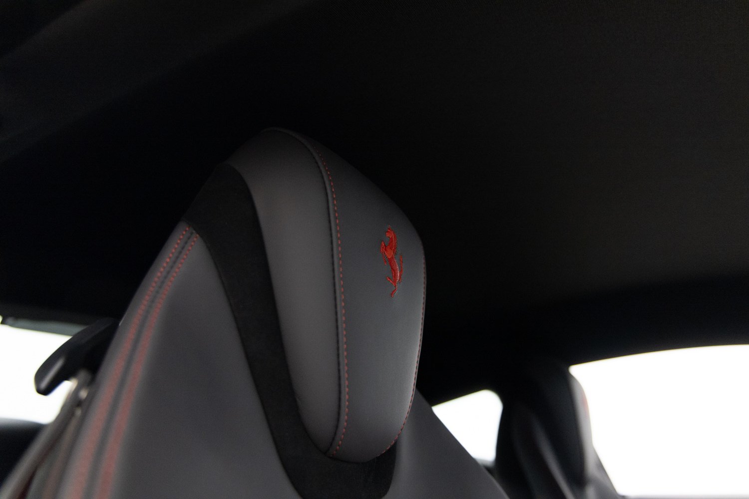 Used 2021 Ferrari Roma RWD image 44