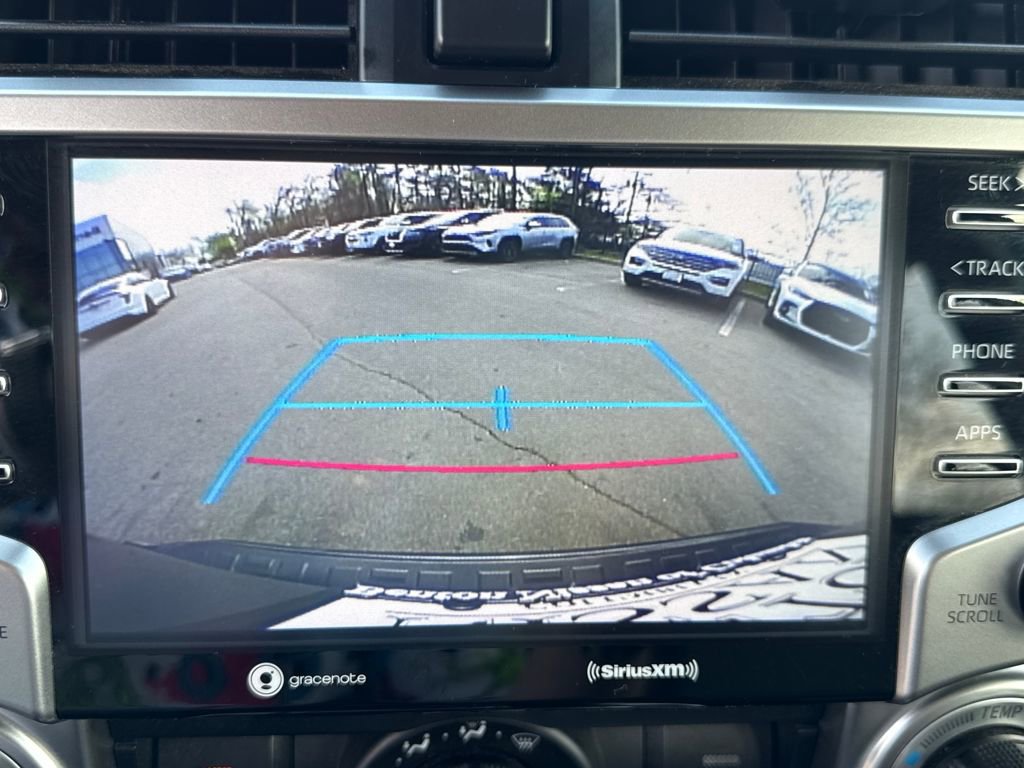 Used 2024 Toyota 4Runner SR5 AWD/4WD image 21