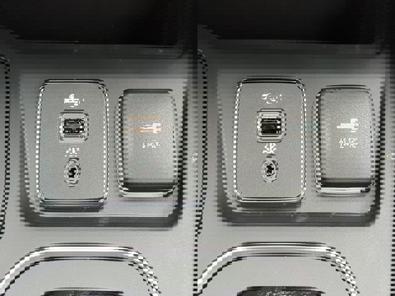 Used 2022 Jeep Cherokee Latitude Lux w/ Sun & Sound Group image 20