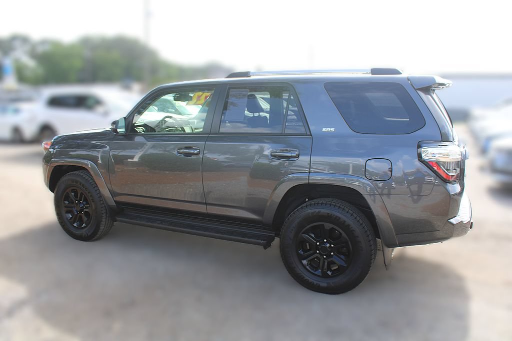 Used 2022 Toyota 4Runner SR5 Premium AWD/4WD image 12