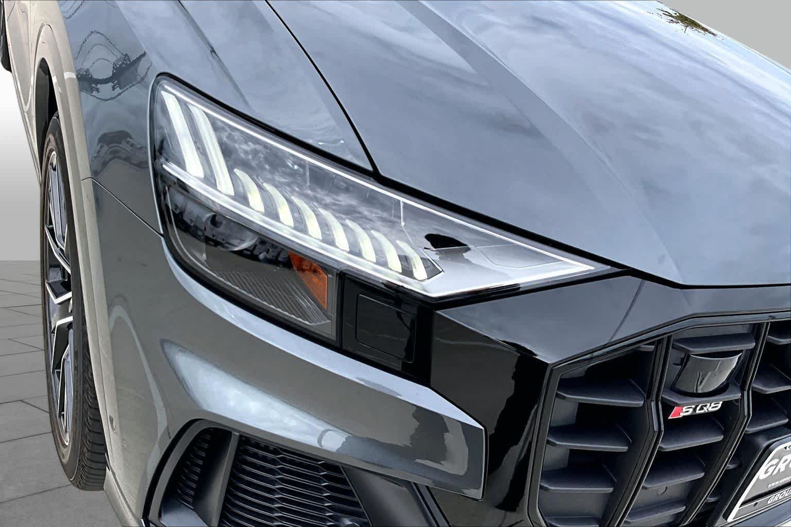 Used 2023 Audi SQ8 Prestige AWD/4WD image 23