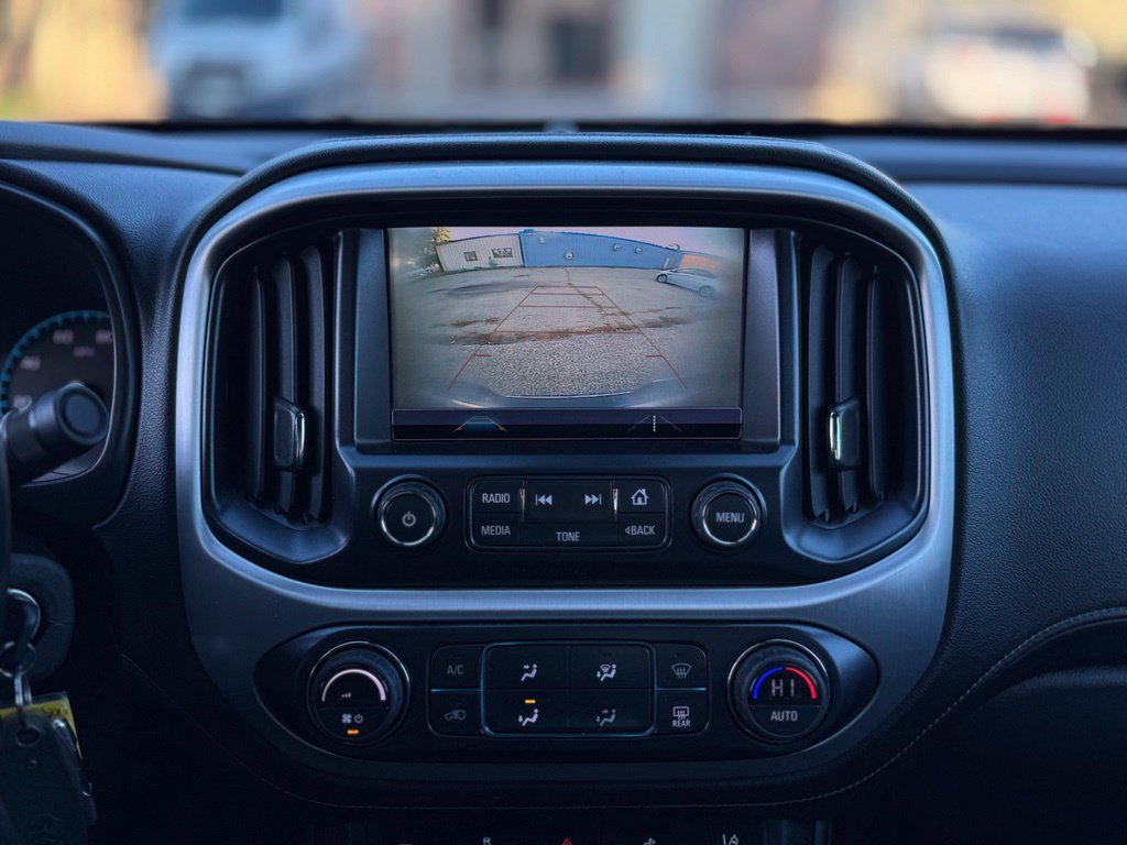Used 2018 GMC Canyon SLT w/ Driver Alert Package AWD/4WD image 4