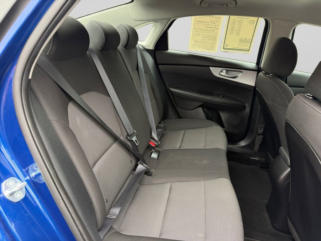 Certified 2023 Kia Forte LXS w/ LXS Technology Package FWD image 18
