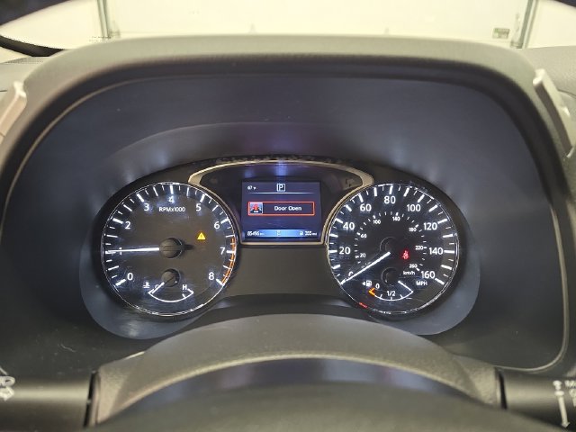 Used 2018 Nissan Pathfinder SL FWD image 31