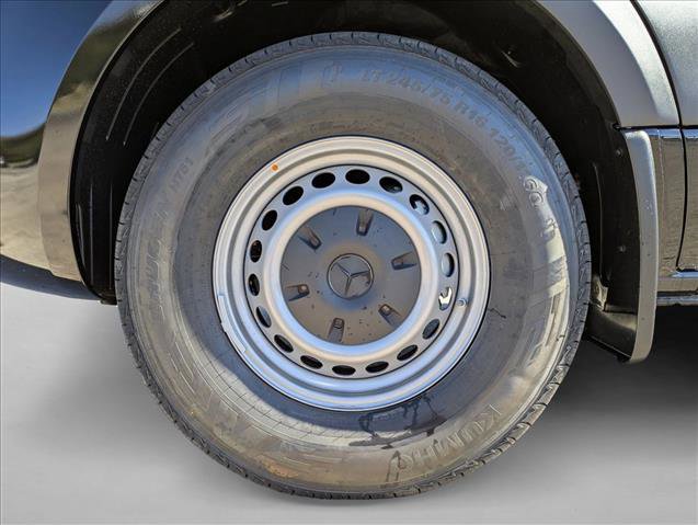 New 2026 Mercedes-Benz Sprinter 2500 image 10