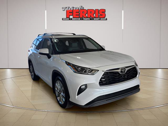 Used 2022 Toyota Highlander Limited AWD/4WD image 7