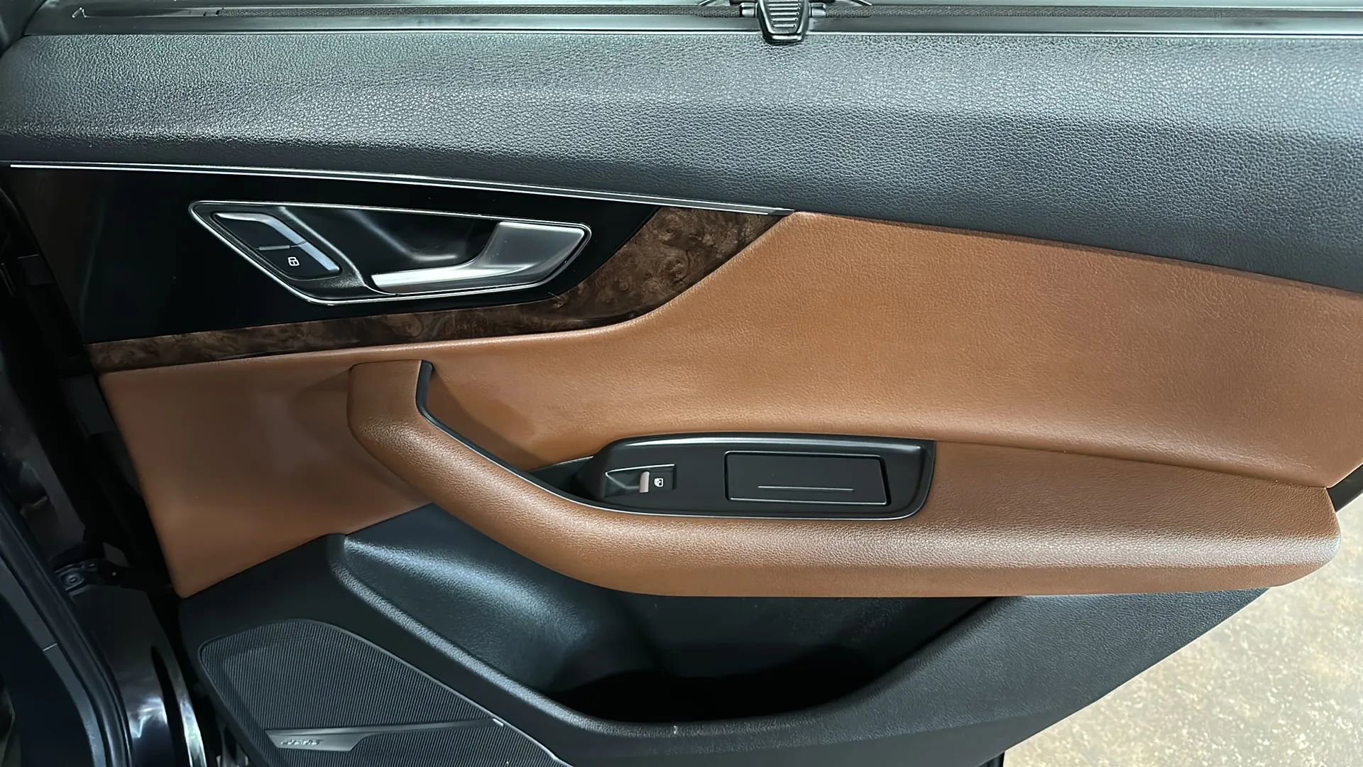 Used 2018 Audi Q7 3.0T Premium Plus w/ Premium Plus Package image 20