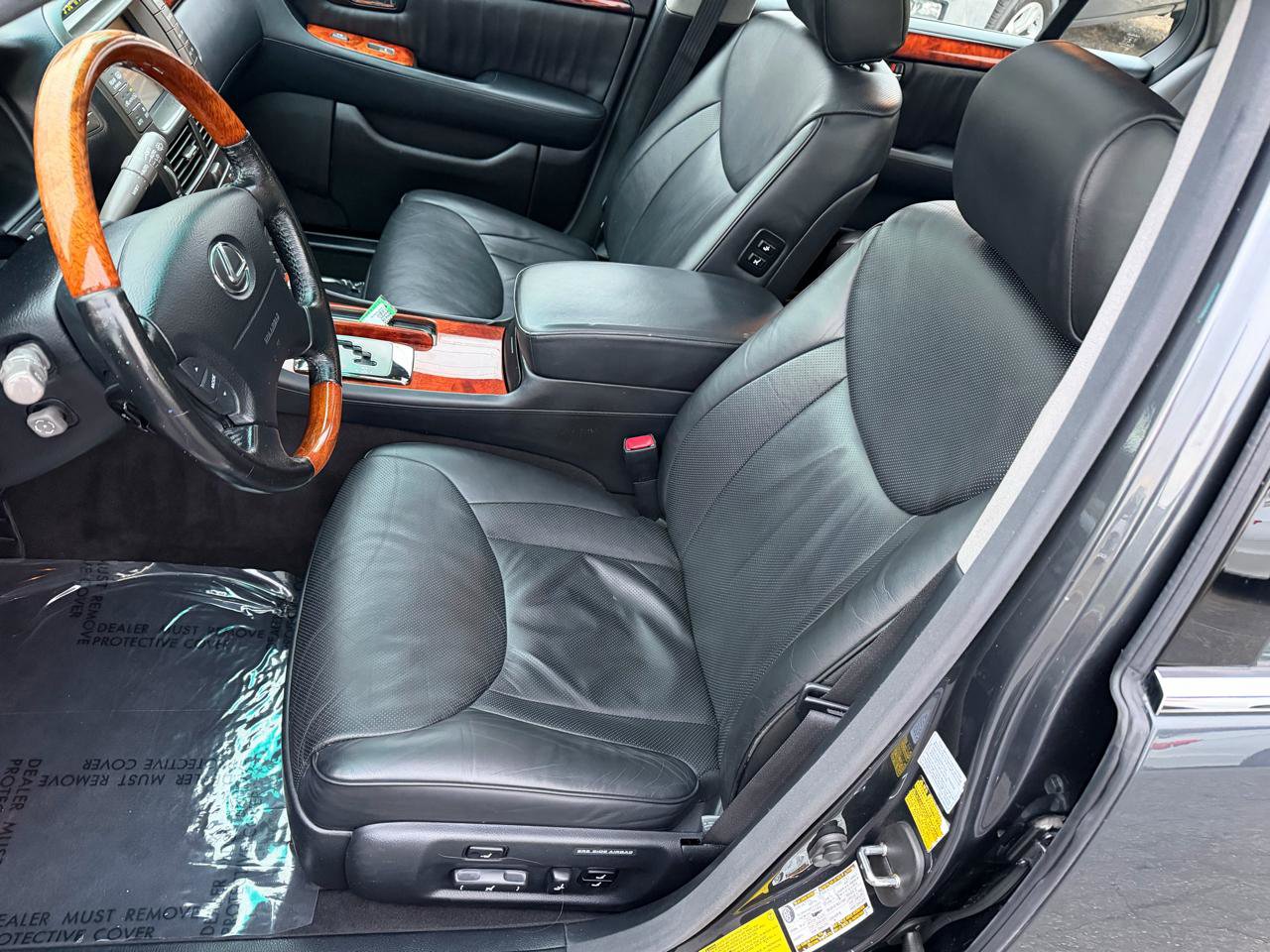 Used 2005 Lexus LS 430 RWD image 13