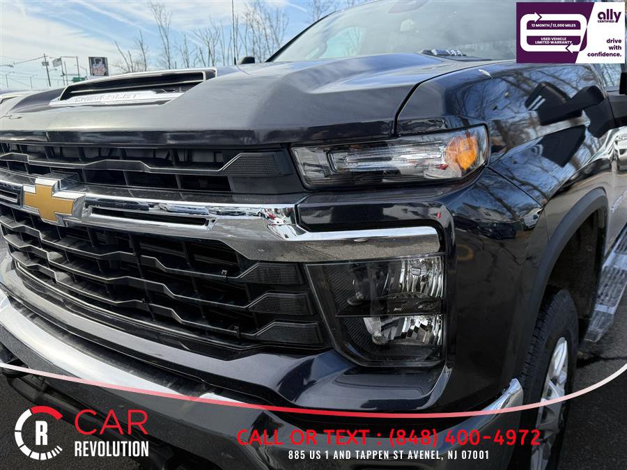 Used 2024 Chevrolet Silverado 2500 LT AWD/4WD image 52