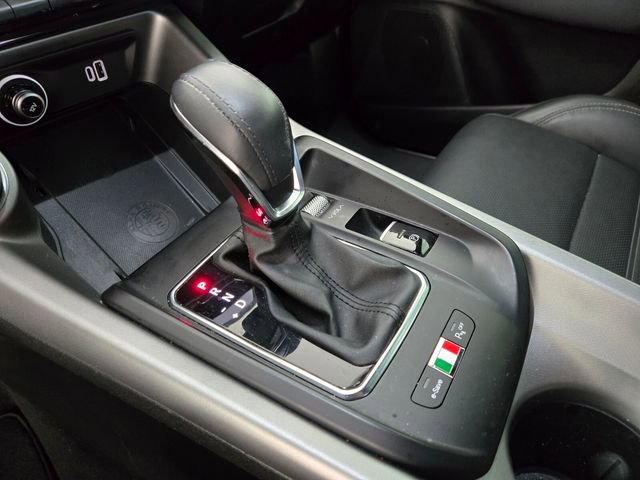 Used 2024 Alfa Romeo Tonale Veloce image 23