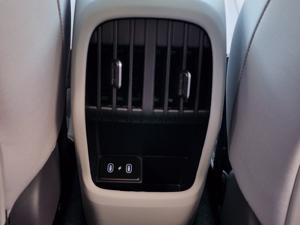 Used 2026 Hyundai Kona SEL Sport FWD image 15