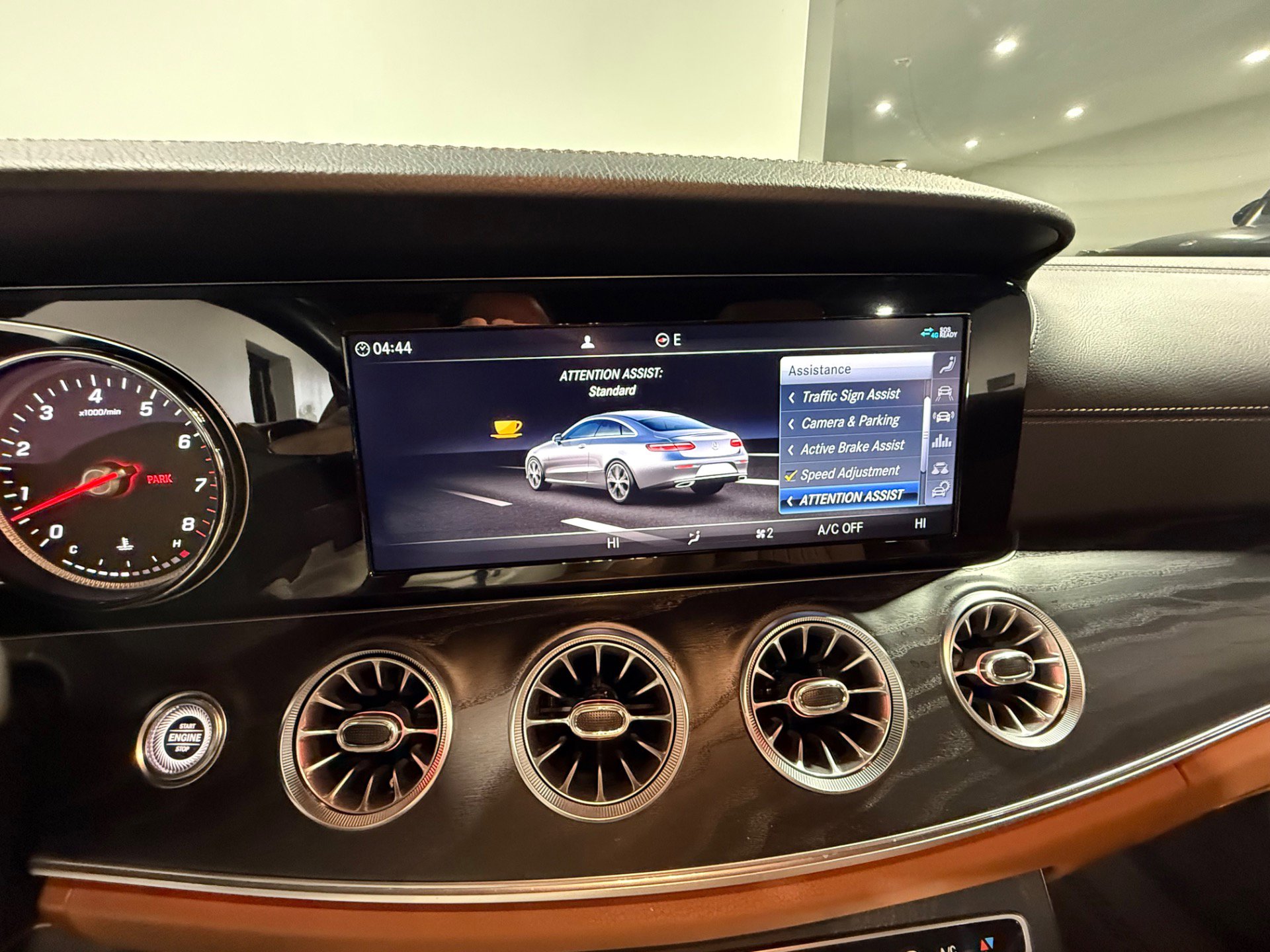 Used 2019 Mercedes-Benz E 450 4MATIC Coupe image 38