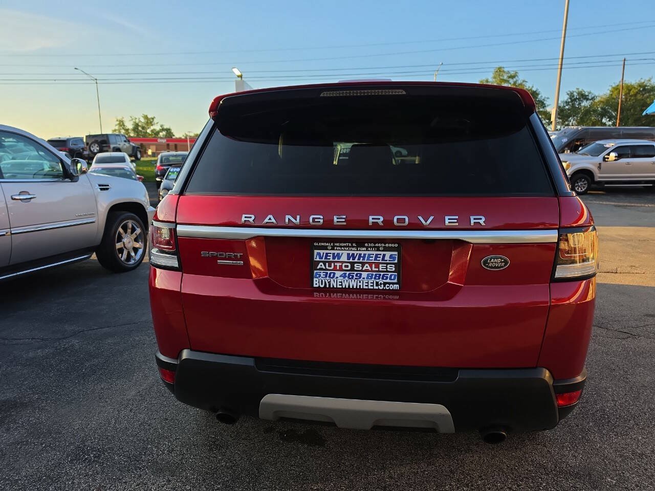Used 2014 Land Rover Range Rover Sport HSE AWD/4WD image 24