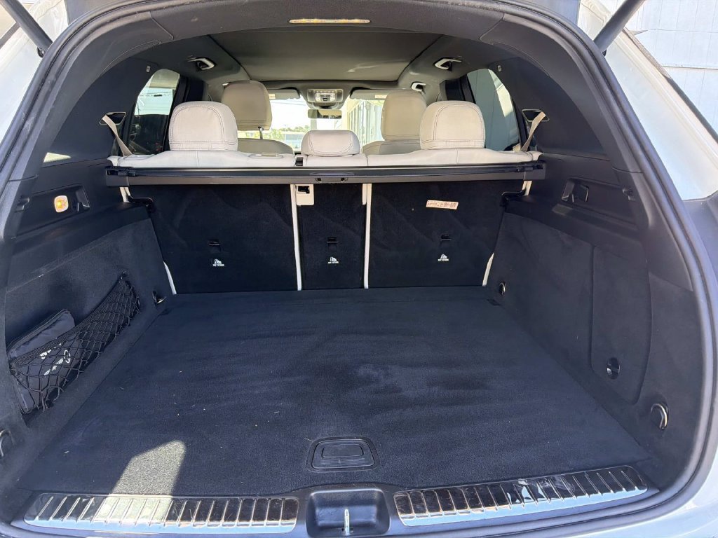 Used 2025 Mercedes-Benz GLE 350 4MATIC image 8