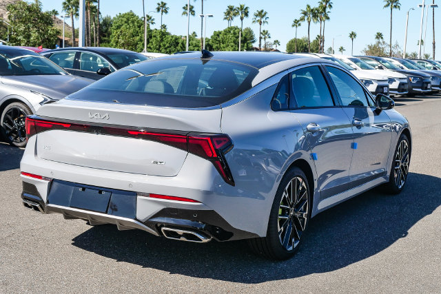 New 2027 Kia K5 GT FWD image 7