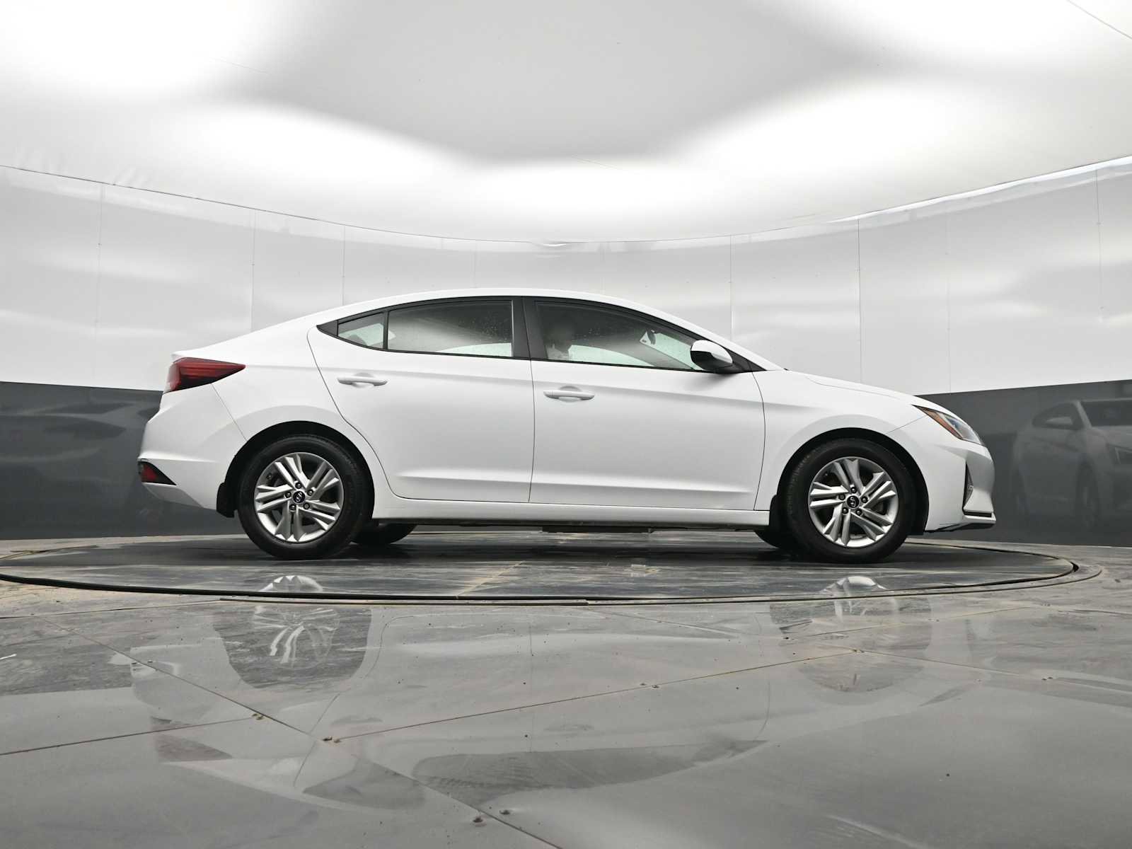 Used 2020 Hyundai Elantra SEL image 36