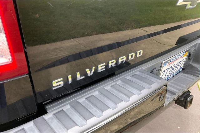 Used 2017 Chevrolet Silverado 1500 LTZ Z71 w/ LTZ Plus Package image 8