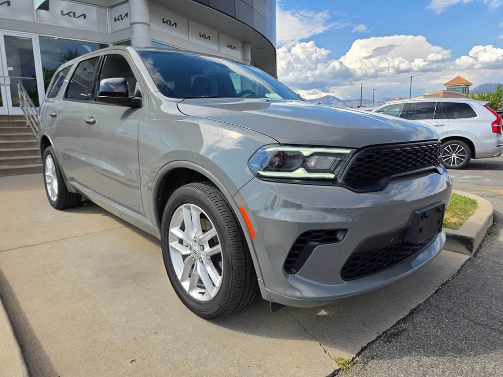 Used 2025 Dodge Durango GT AWD/4WD image 3