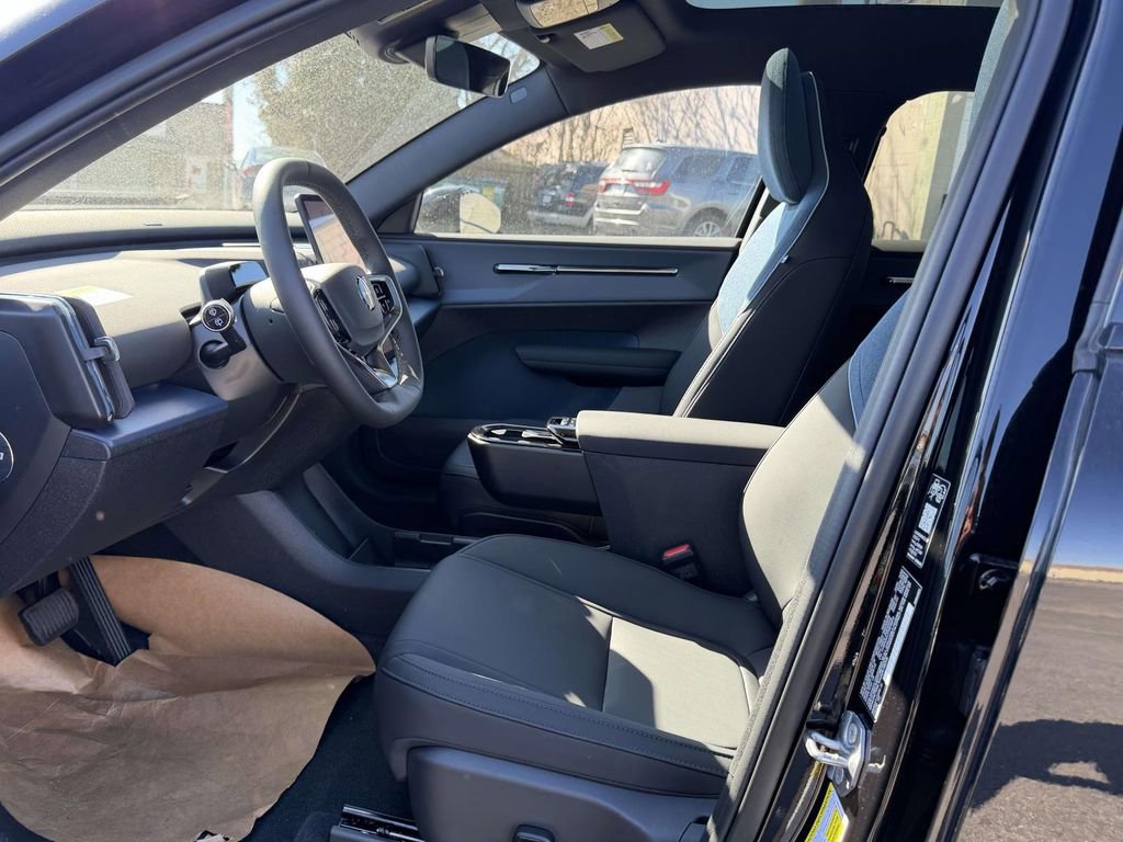 New 2026 Volvo EX30 Ultra w/ Protection Package Premier AWD/4WD image 14