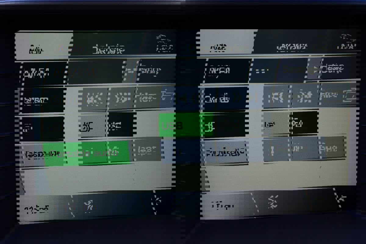 Used 2011 Jaguar XK Coupe image 22