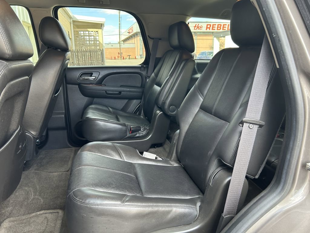 Used 2013 Chevrolet Tahoe LT w/ Texas Edition RWD image 14