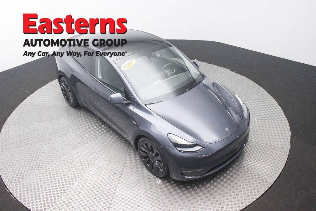 Used 2021 Tesla Model Y Performance image 3
