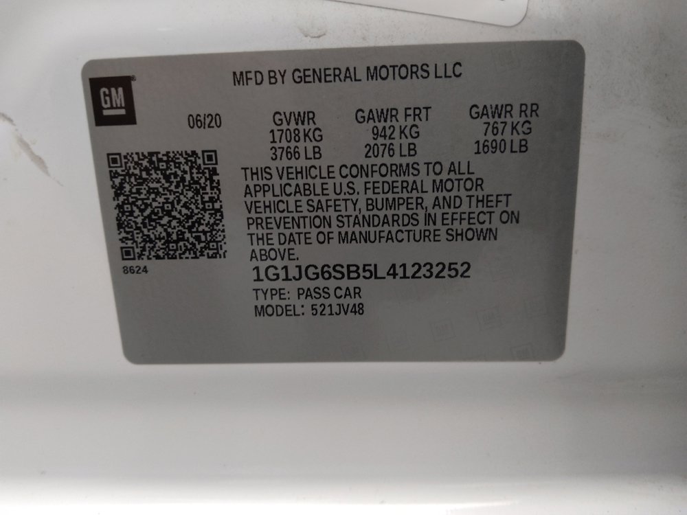 Used 2020 Chevrolet Sonic LT FWD image 33