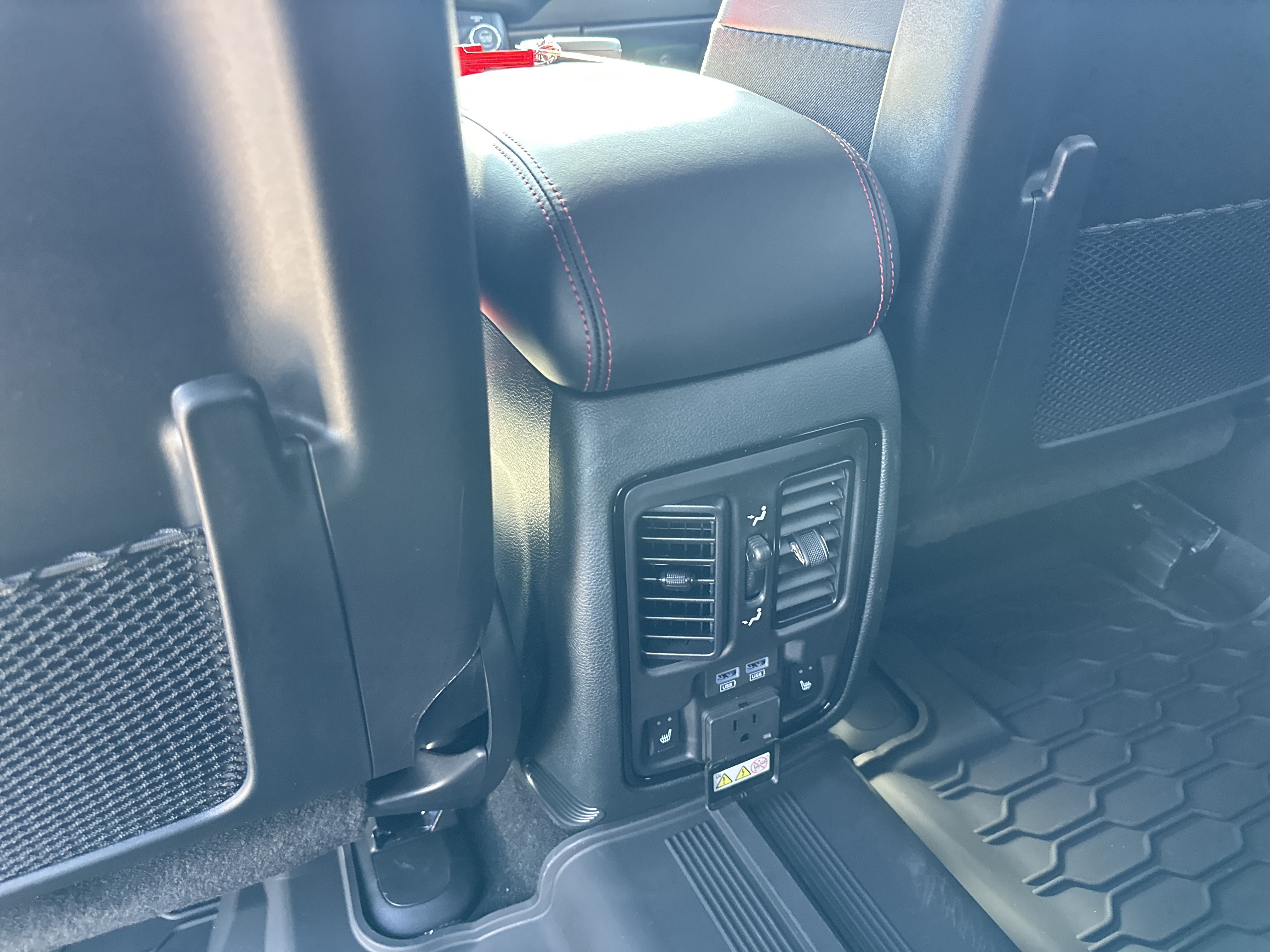New 2027 Dodge Durango GT AWD/4WD image 31