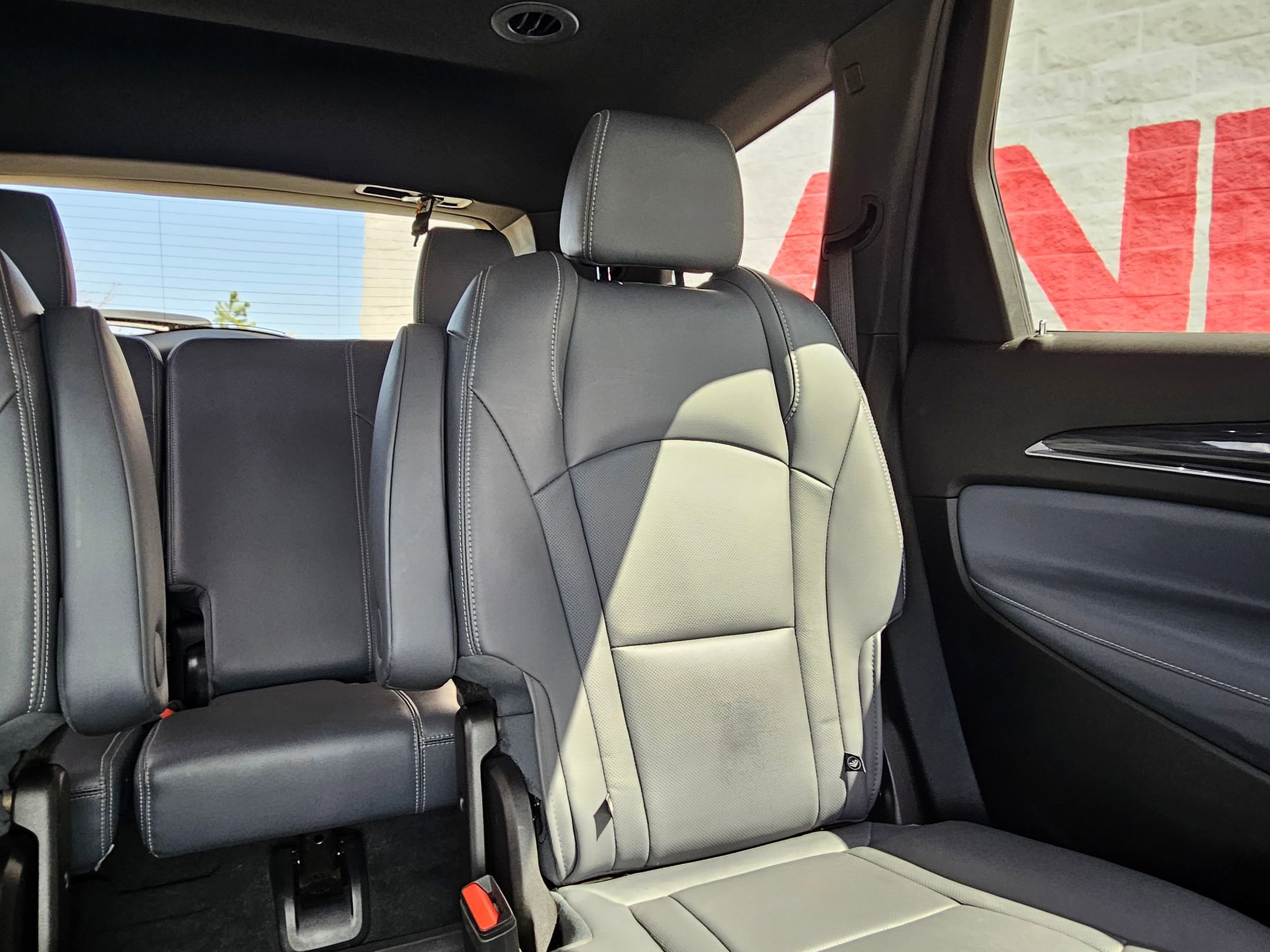 Used 2023 Buick Enclave Essence w/ Experience Buick Package image 26
