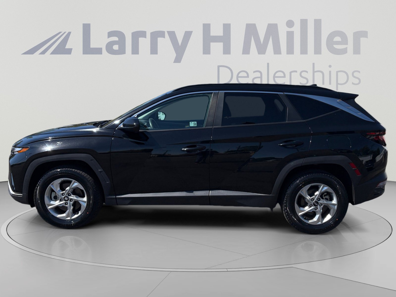 Used 2024 Hyundai Tucson SEL AWD/4WD image 2
