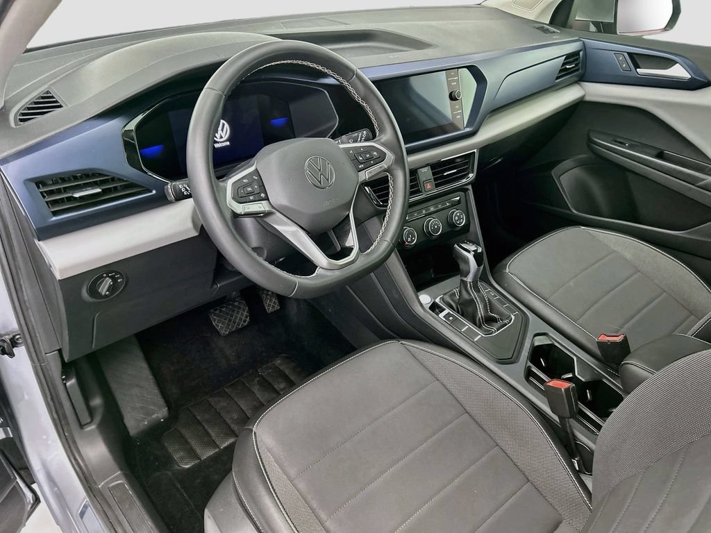 Used 2022 Volkswagen Taos SE FWD image 9