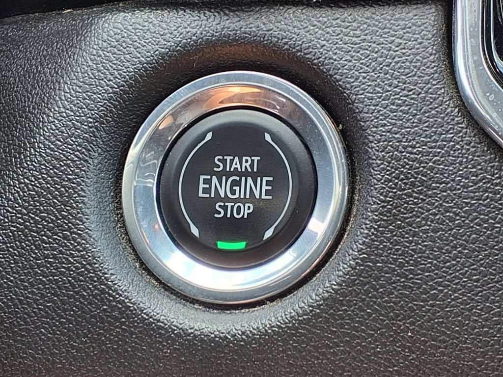 Used 2023 Chevrolet Colorado Trail Boss w/ Advanced Trailering Package AWD/4WD image 16