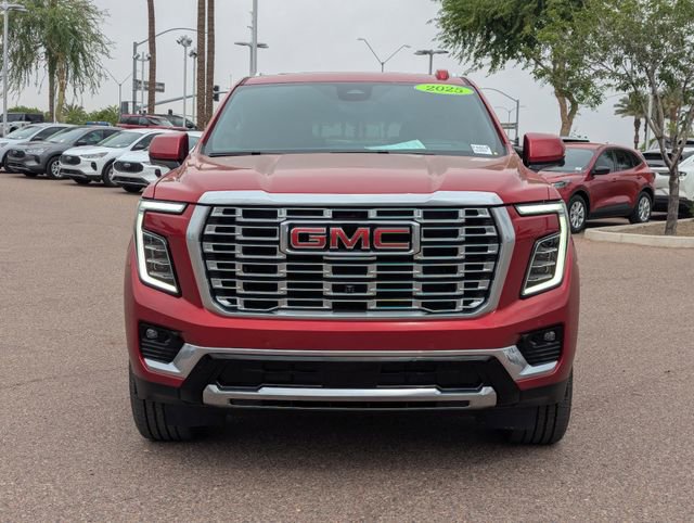 Used 2025 GMC Yukon Denali w/ Advanced Technology Package image 9