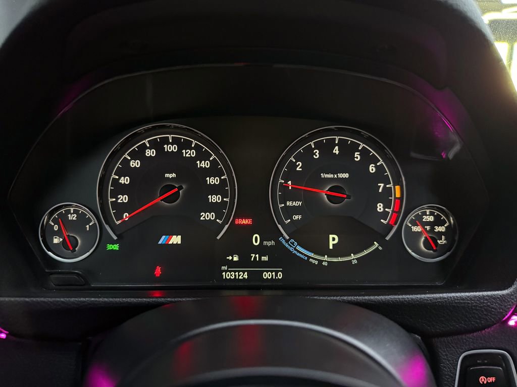 Used 2017 BMW M4 Coupe RWD image 29