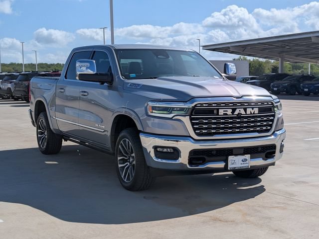 Used 2025 RAM 1500 Limited w/ Off Road Group AWD/4WD image 7