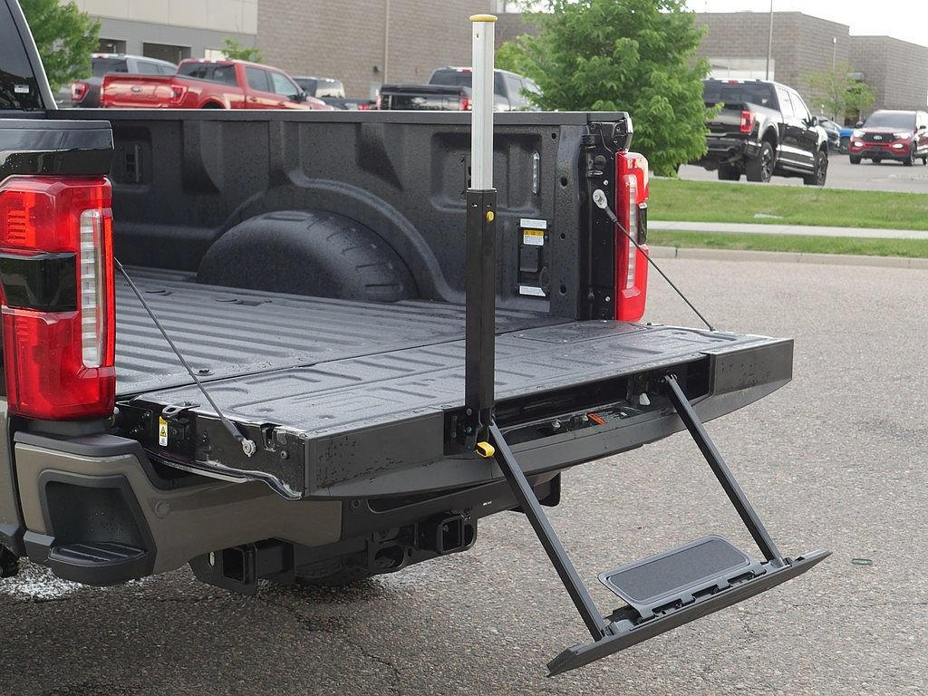 New 2026 Ford F350 King Ranch AWD/4WD image 44
