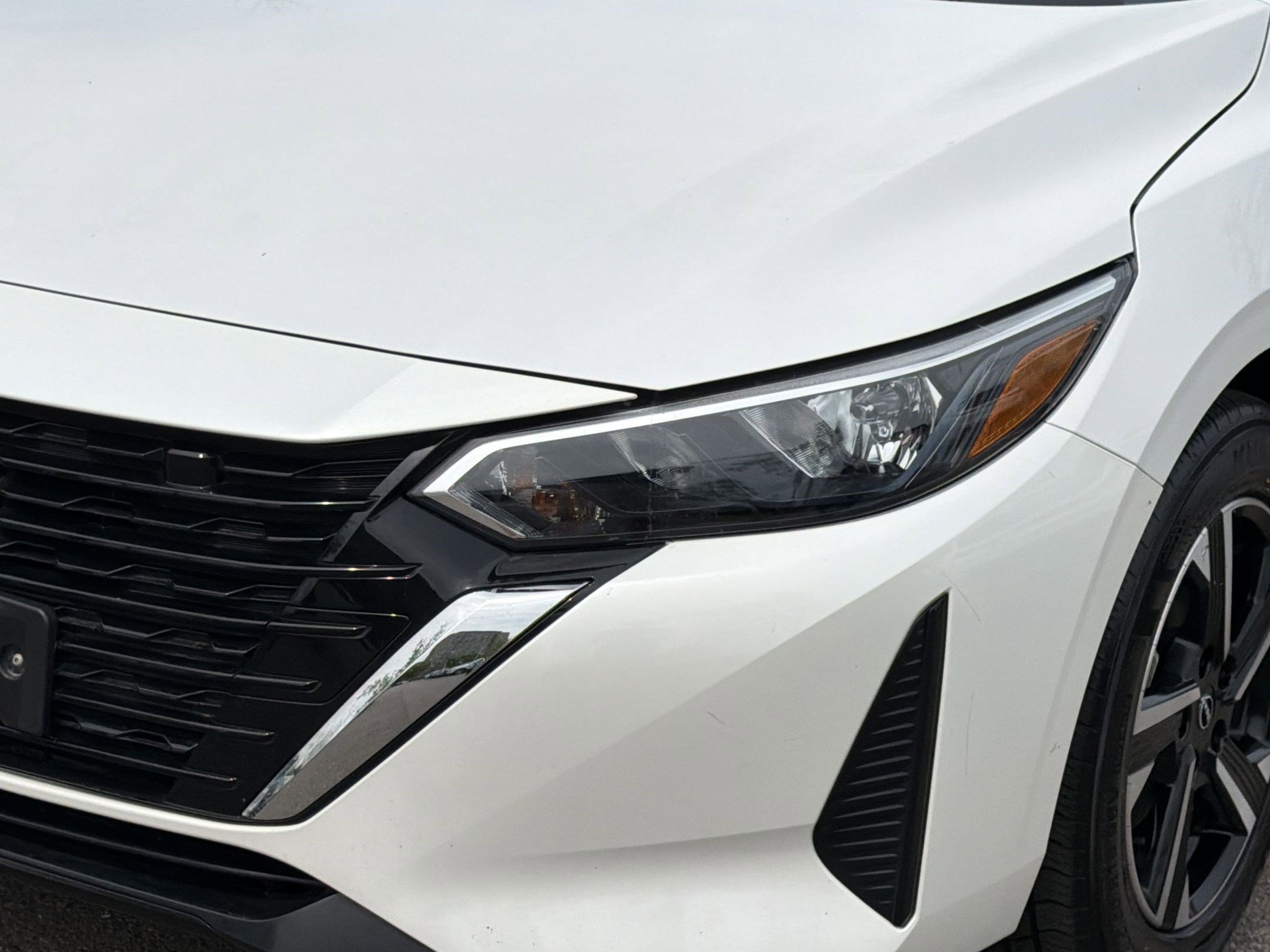 Used 2024 Nissan Sentra SV image 11