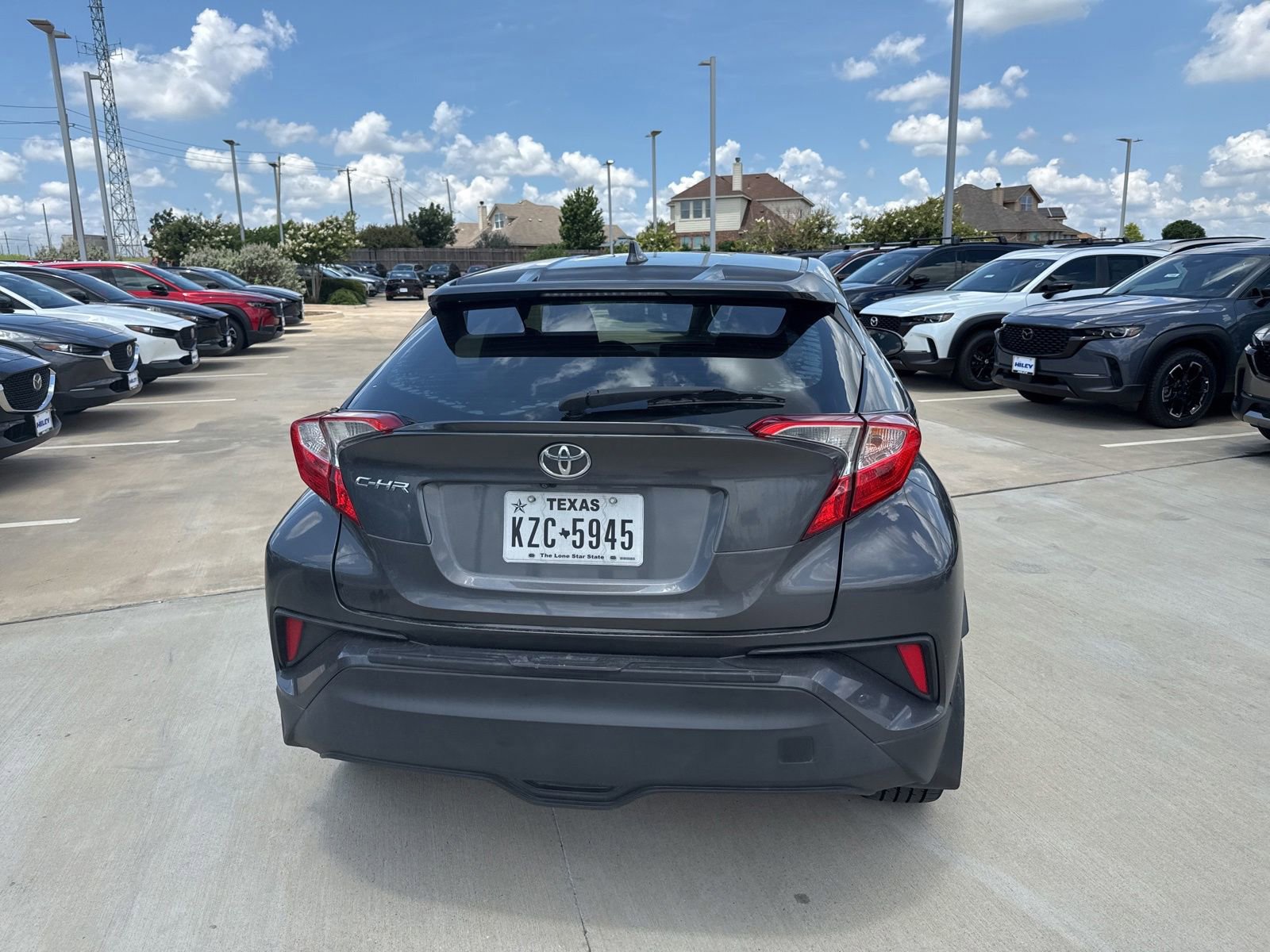 Used 2018 Toyota C-HR XLE FWD image 11