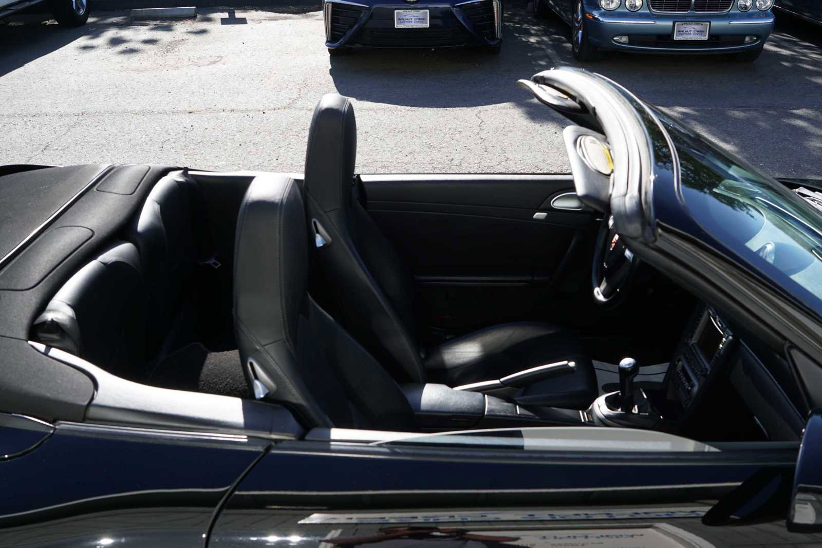 Used 2006 Porsche 911 Carrera 4 image 52