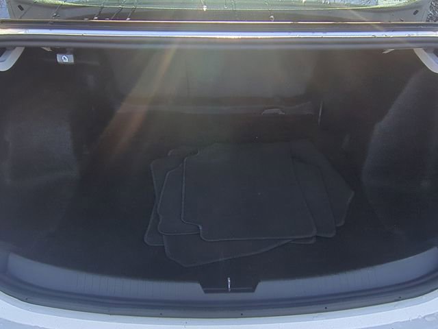 Used 2024 Chevrolet Malibu LT FWD image 23
