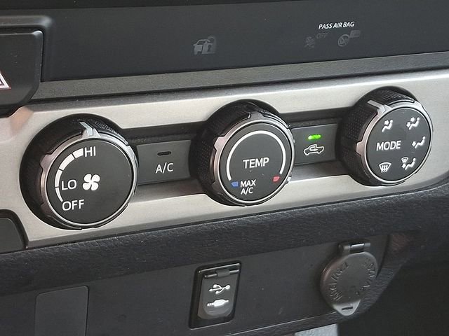 Used 2019 Toyota Tacoma SR5 image 18