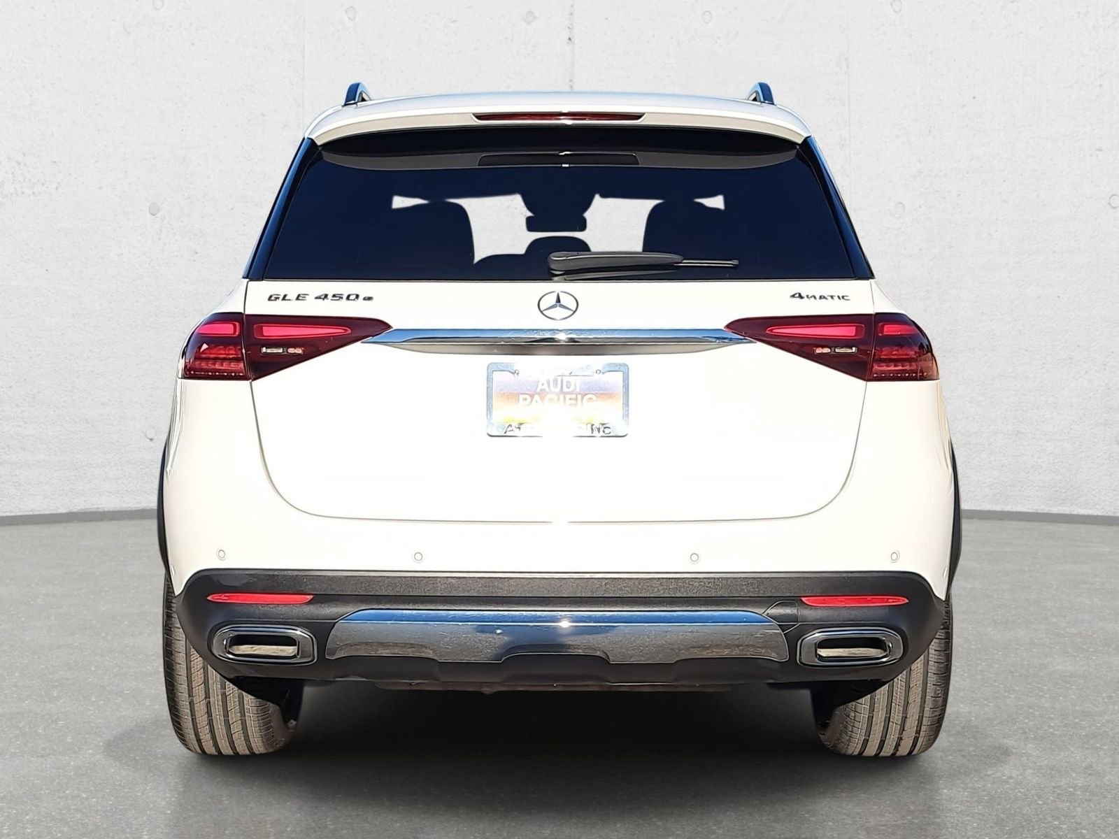 Used 2024 Mercedes-Benz GLE 450e 4MATIC image 6