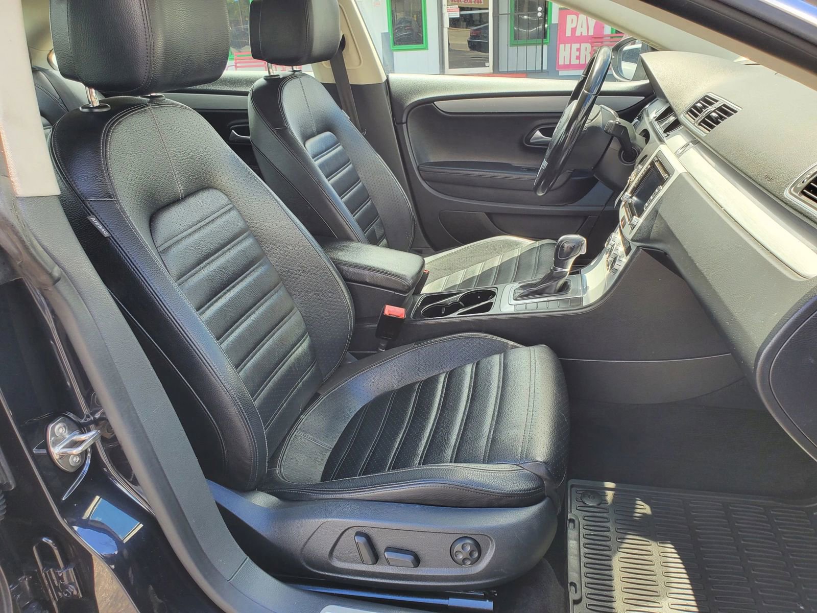 Used 2013 Volkswagen CC Sport image 8