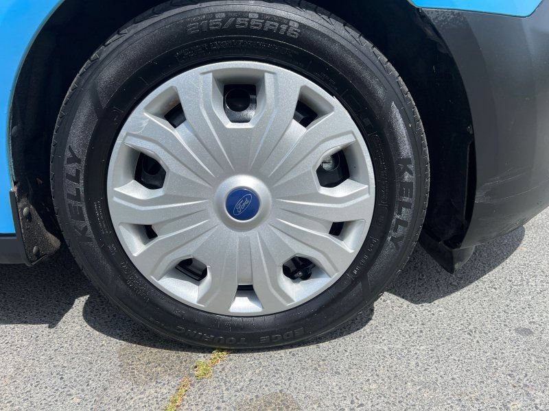Used 2022 Ford Transit Connect XL FWD image 19