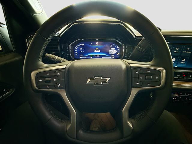 Used 2024 Chevrolet Silverado 1500 RST AWD/4WD image 12