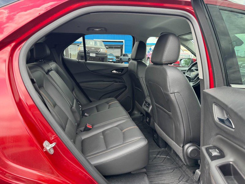 Used 2022 Chevrolet Equinox Premier w/ LPO, Floor Liner Package AWD/4WD image 10