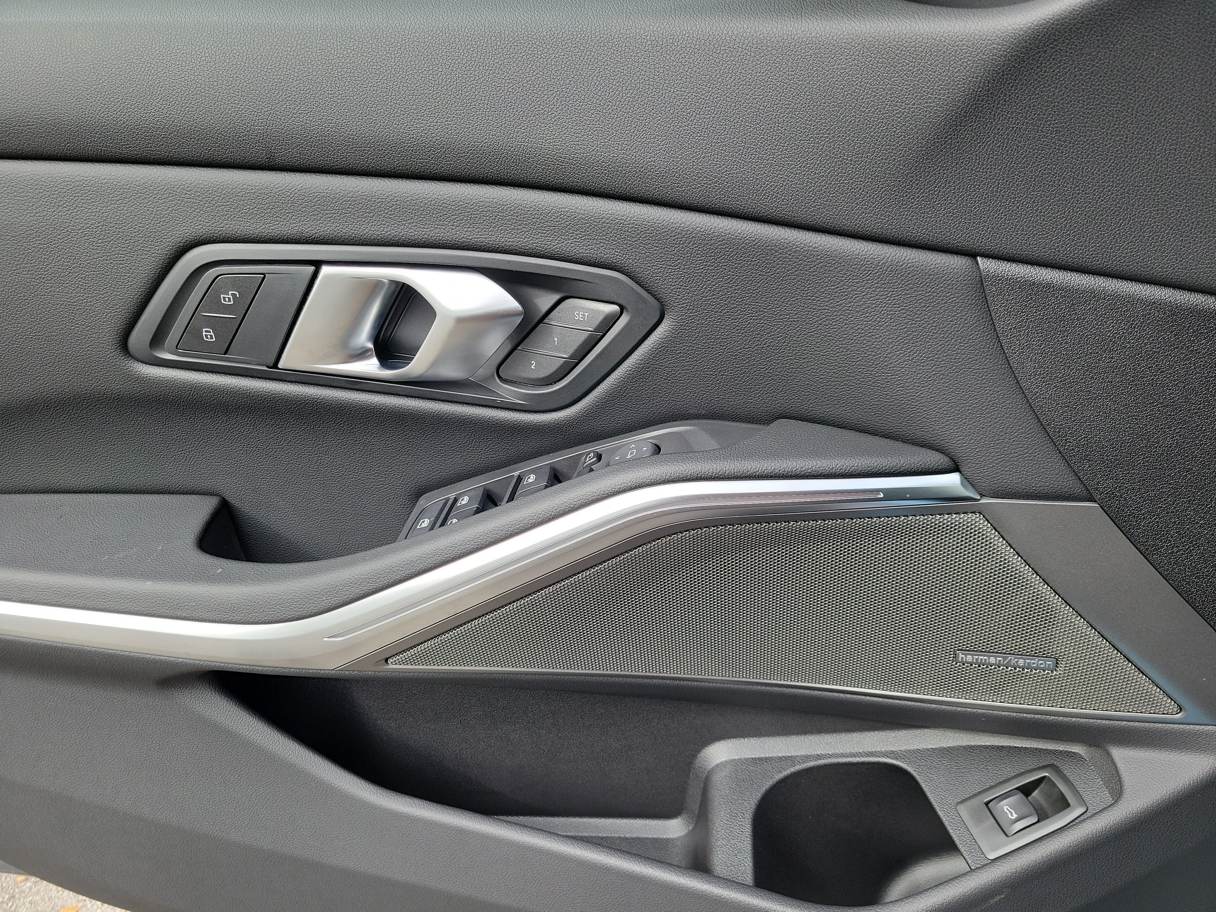 New 2026 BMW 330i Sedan w/ M Sport Package RWD image 12
